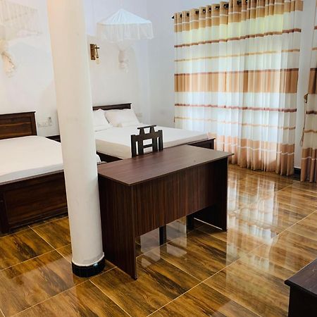 Sigiri Dilu Villa Σιγκιρίγια Εξωτερικό φωτογραφία