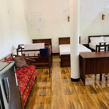 Sigiri Dilu Villa Σιγκιρίγια Εξωτερικό φωτογραφία